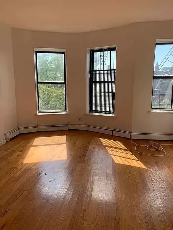 Leasing Team - 1037 Bergen Street #EC1 1 of 15