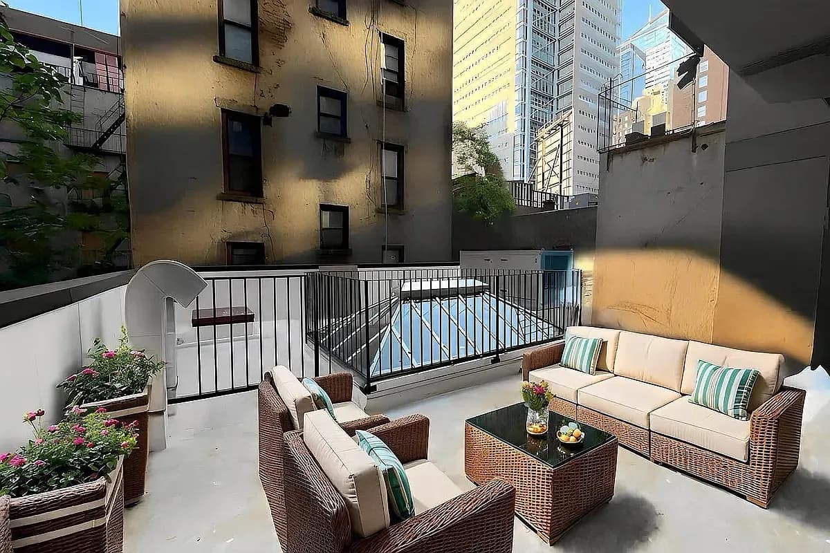 Jennifer L Guest - 307 West 39th Street #2C 1 of 14