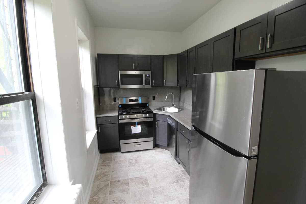 Gabriel Mercas - 515 Park Place #2A 1 of 15
