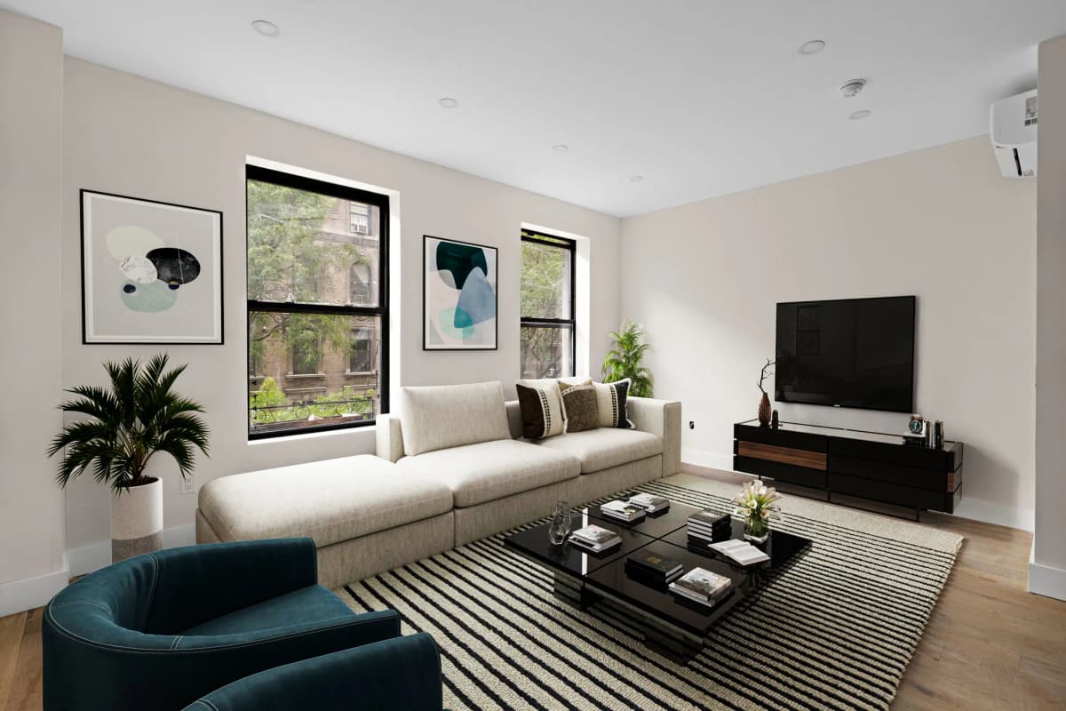 Allan Gewurtz - 302 Manhattan Avenue #2G 1 of 15