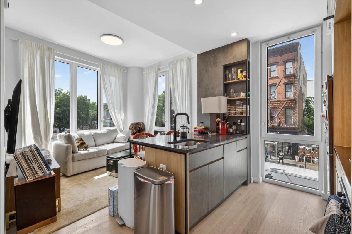 Samuel Zajgarten - 151 Carlton Avenue #2E 1 of 15
