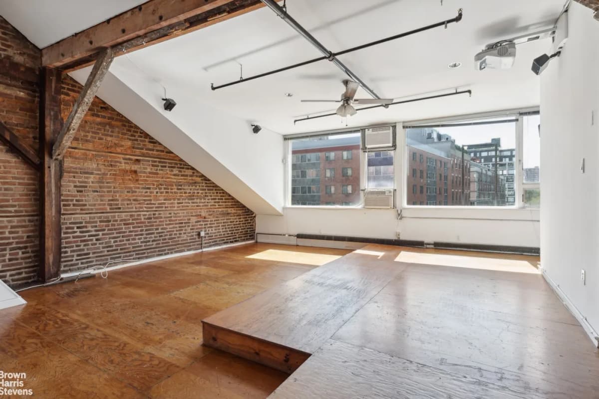 Sarah Mozeson - 310 Bowery #3B 1 of 15