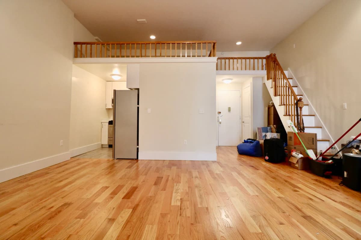 Robert Forster - 45 West 75th Street #1A 1 of 14