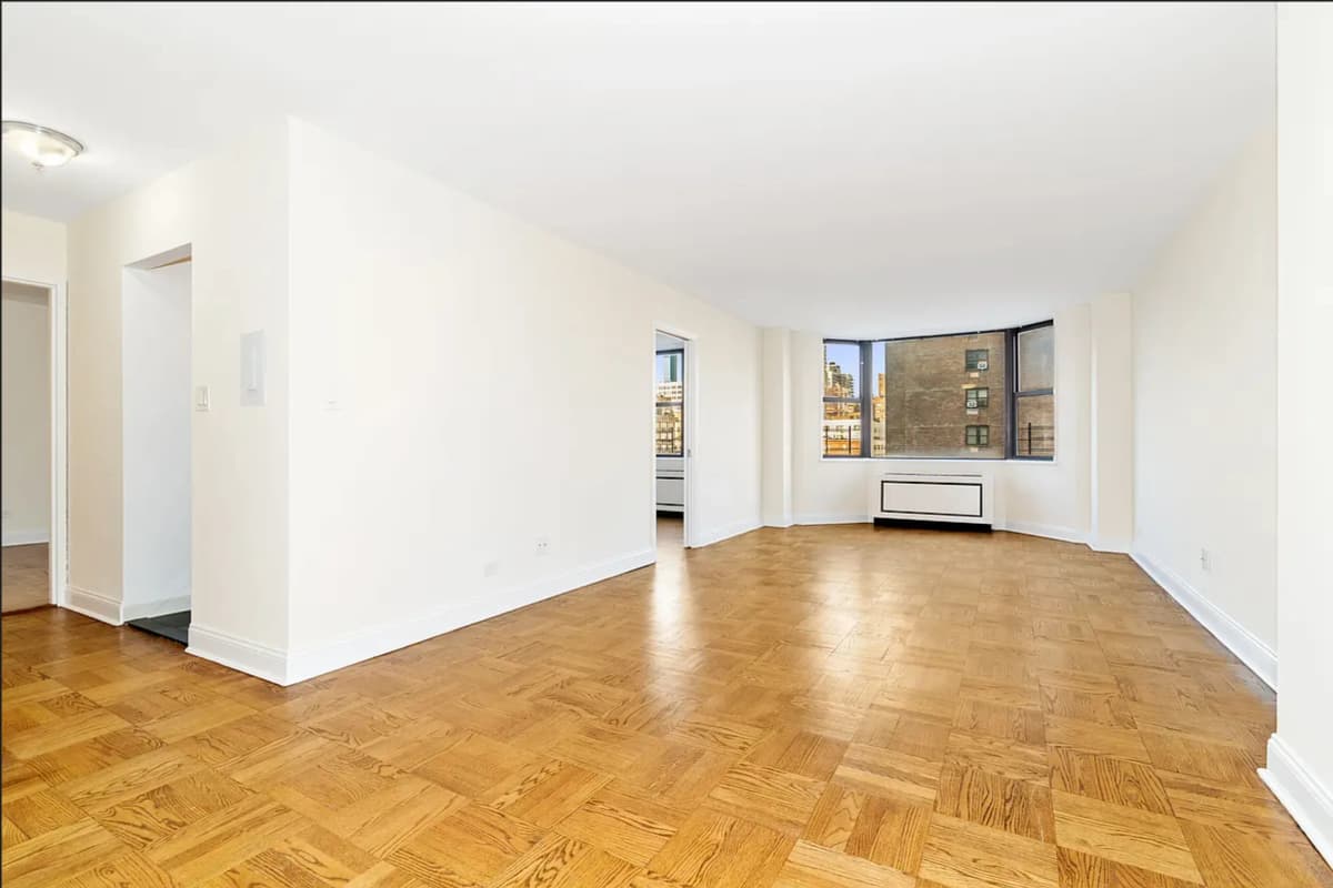 Aaron Nitzani - 760 West End Avenue #7F 1 of 9