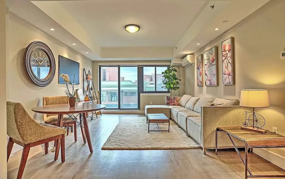 Joe Cruz - 2858 Stillwell Avenue #3H 1 of 12