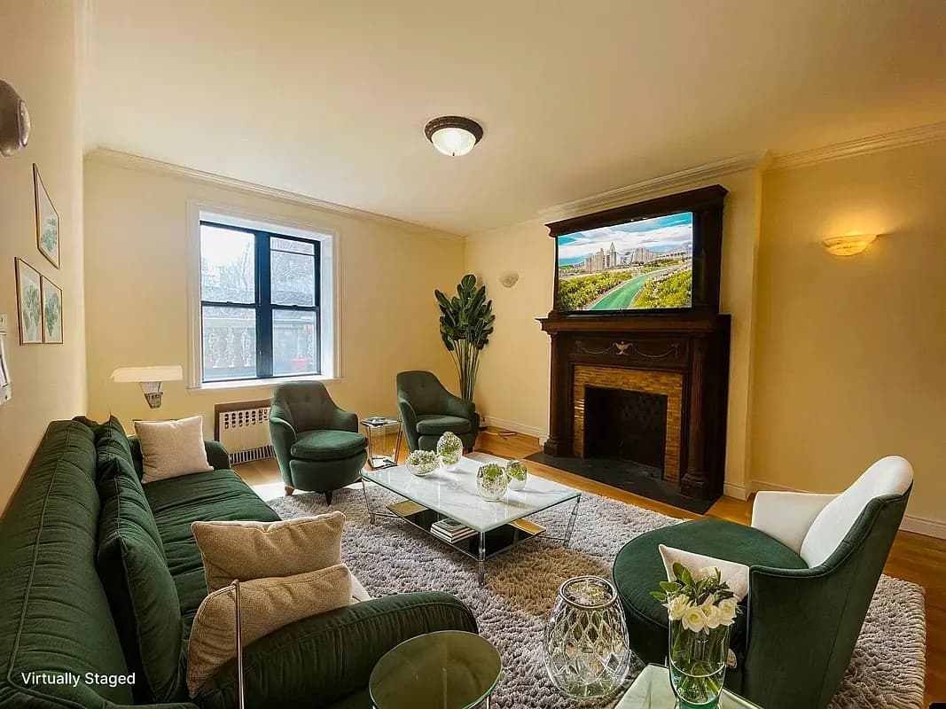 Ty Byrd - 305 West 91st Street #4F 1 of 15