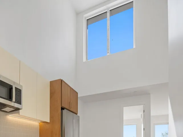 Mark Kahan - 477 Central Avenue #403 1 of 15
