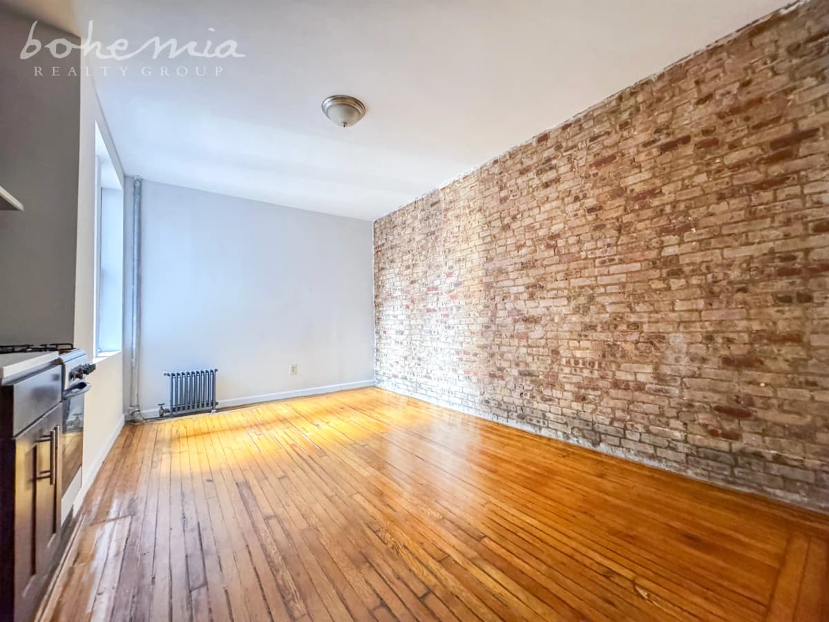 Bohemia Realty Group - 555 West 151st Street #22 1 of 15