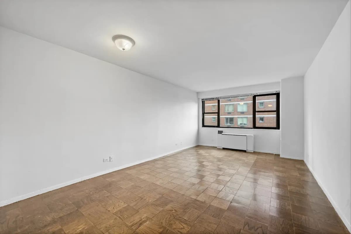 Marianne Verna - 300 West 55th Street #10N 1 of 15