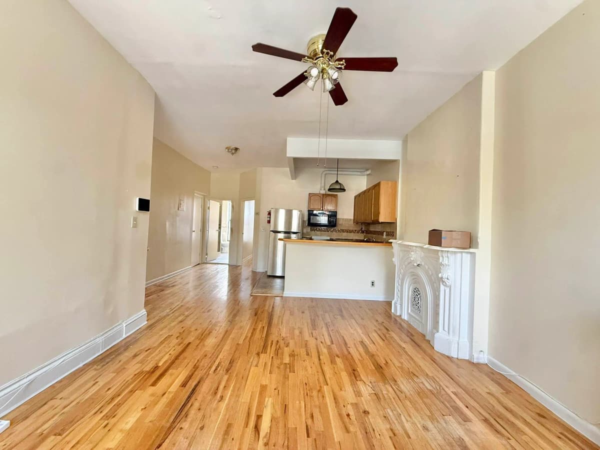 Israel Zeev - 442 Gates Avenue #2F 1 of 13