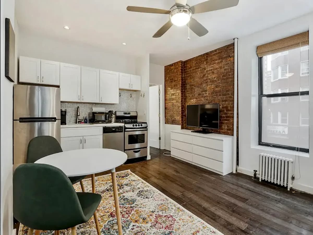 Piero Massimino - 241 East 73rd Street #2C 1 of 15