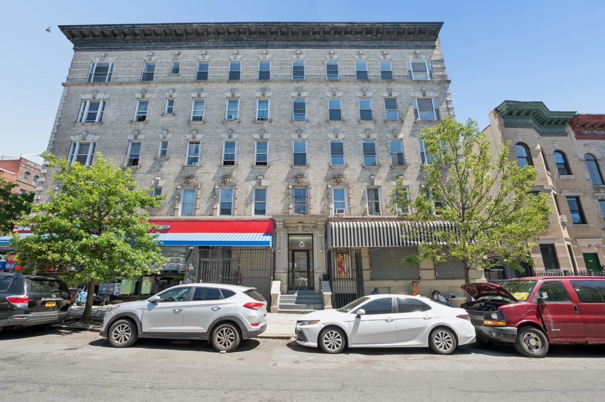 Valon Nikci - 575 West 183rd Street #52 1 of 14