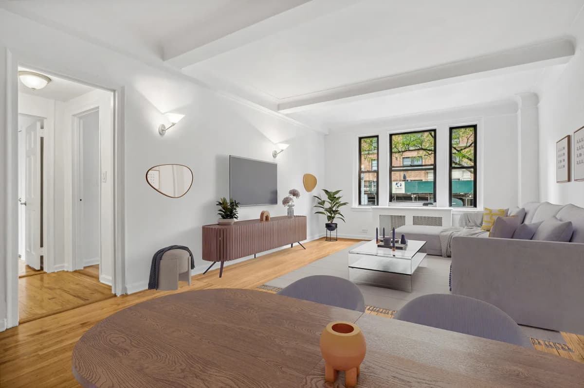 Leasing Office - 440 West 34th Street #2A 1 of 15