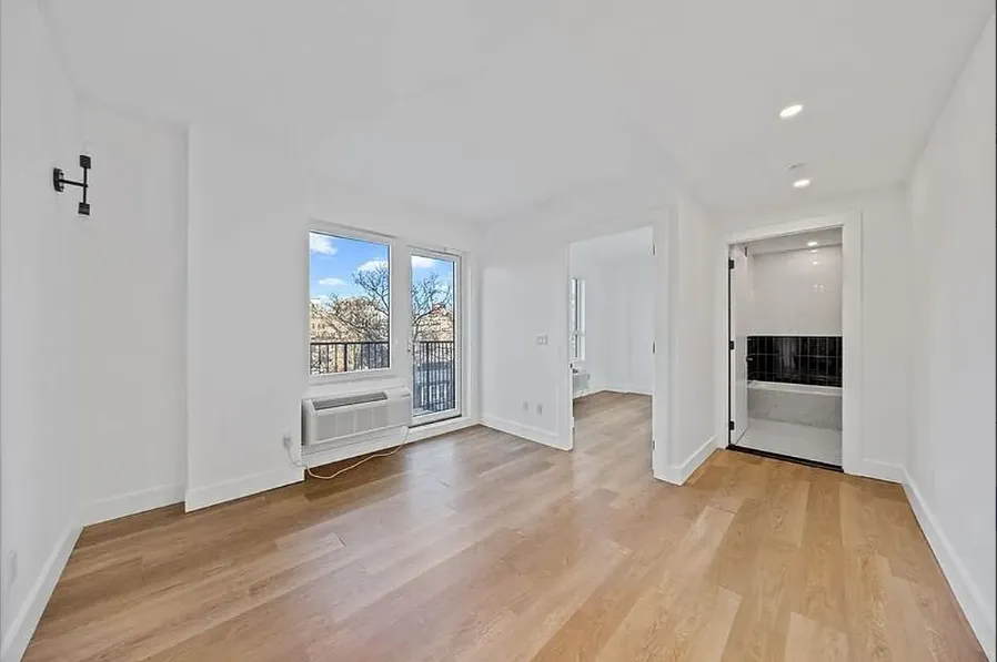 Eli Menache - 1050A President Street #6E 1 of 15