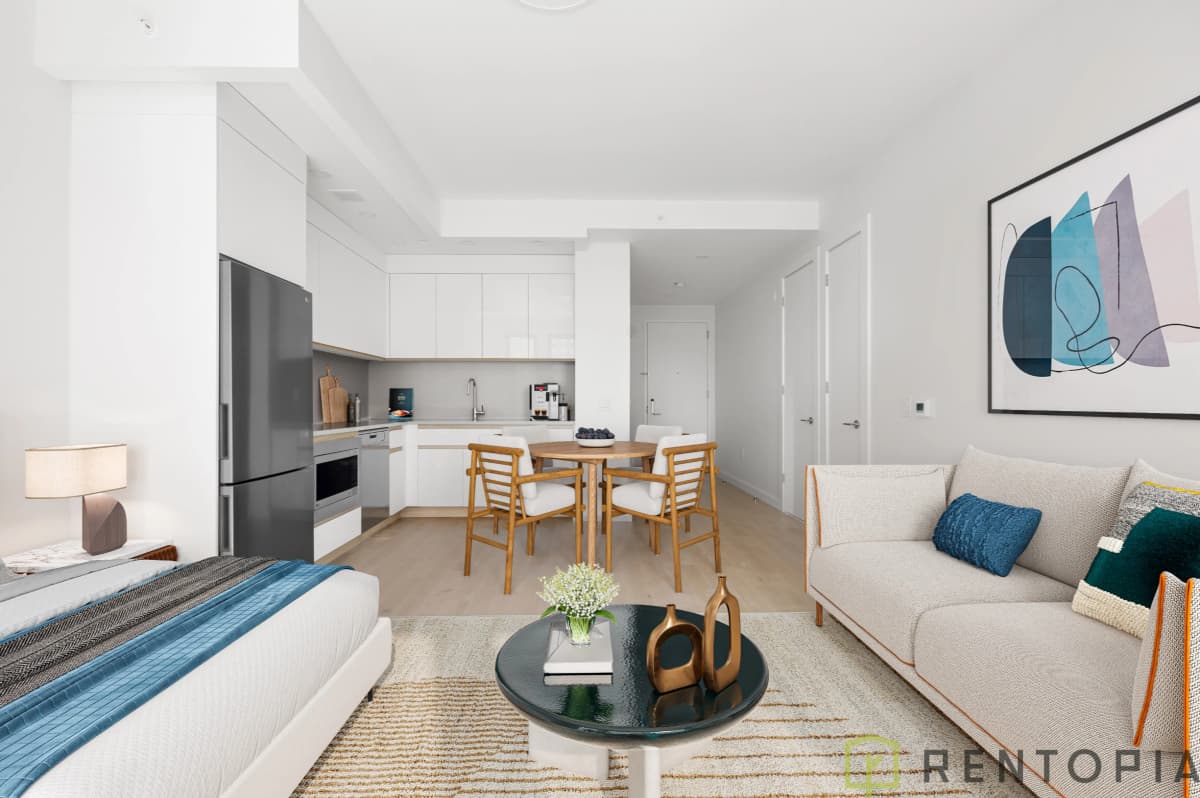 Leasing Team - 99 Fleet Place #14I 1 of 15