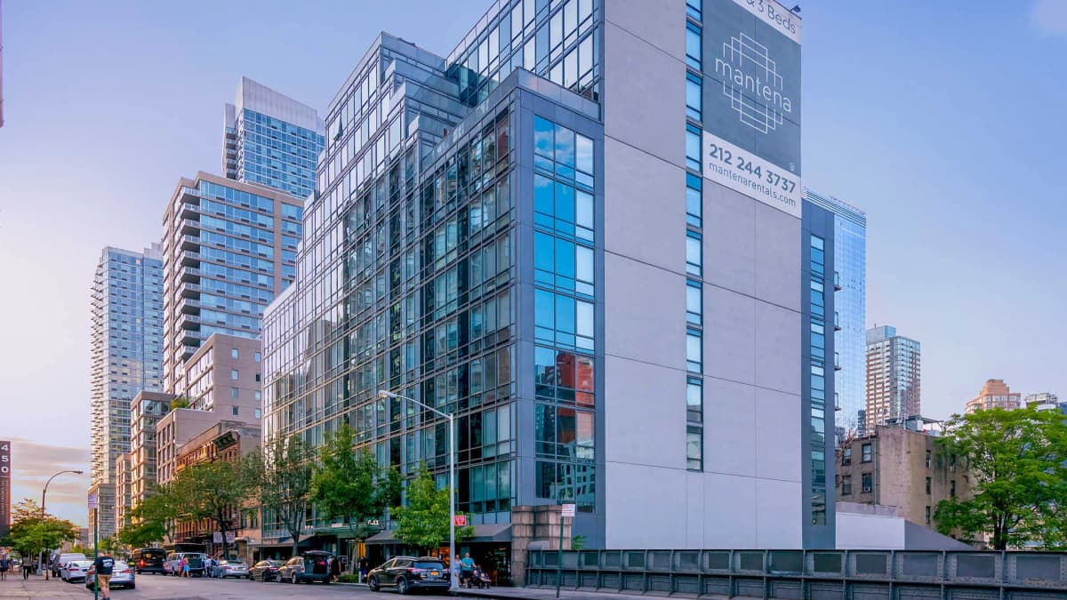 431 West 37th Street #10B - 431 West 37th Street #10B 1 of 15