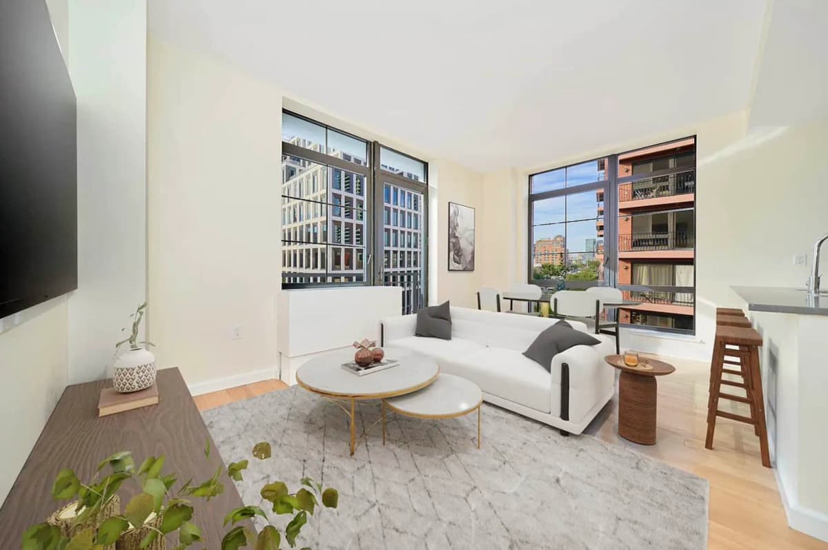 Veronica Hidalgo - 2211 3rd Avenue #2A 1 of 15