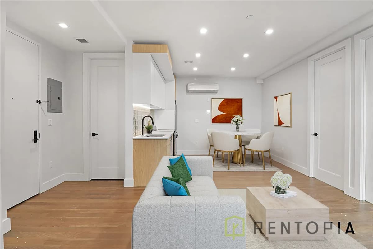 Rentopia Listings - 443 Graham Avenue #2G 1 of 15