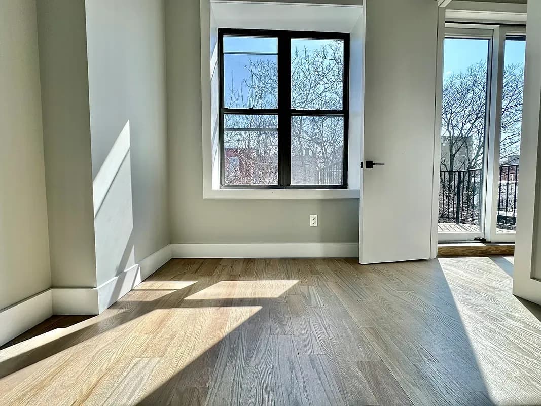 Christopher Carrier - 254 Melrose Street #2A 1 of 15