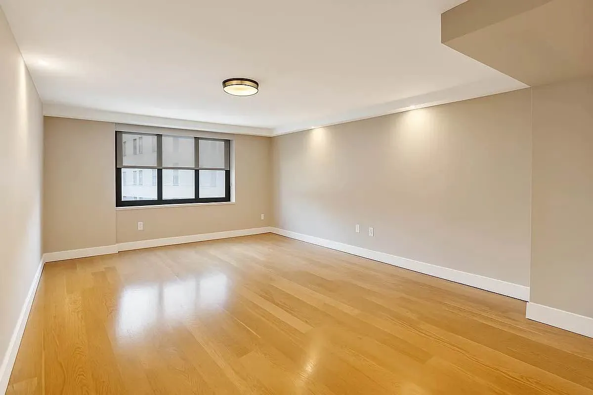 Joe Cruz - 2885 West 15th Street #2S 1 of 15