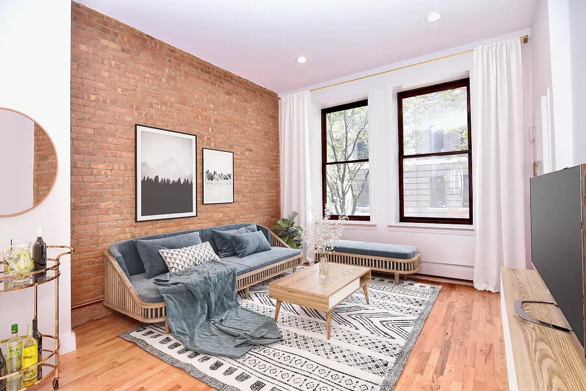 Sam Kiernan - 391 Convent Avenue #2 1 of 15