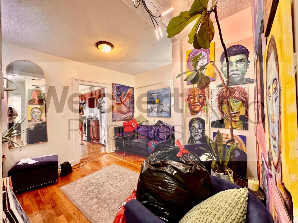 Zak Abdullah - 338 9th Avenue #1 1 of 15
