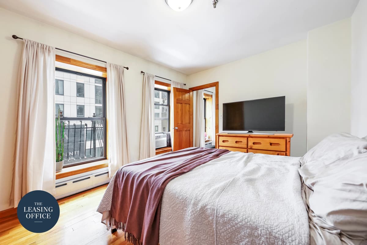 The Leasing Office - 523 9th Avenue #2A 1 of 15