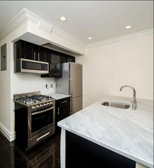 Real New York - 448 West 19th Street #PHD 1 of 15