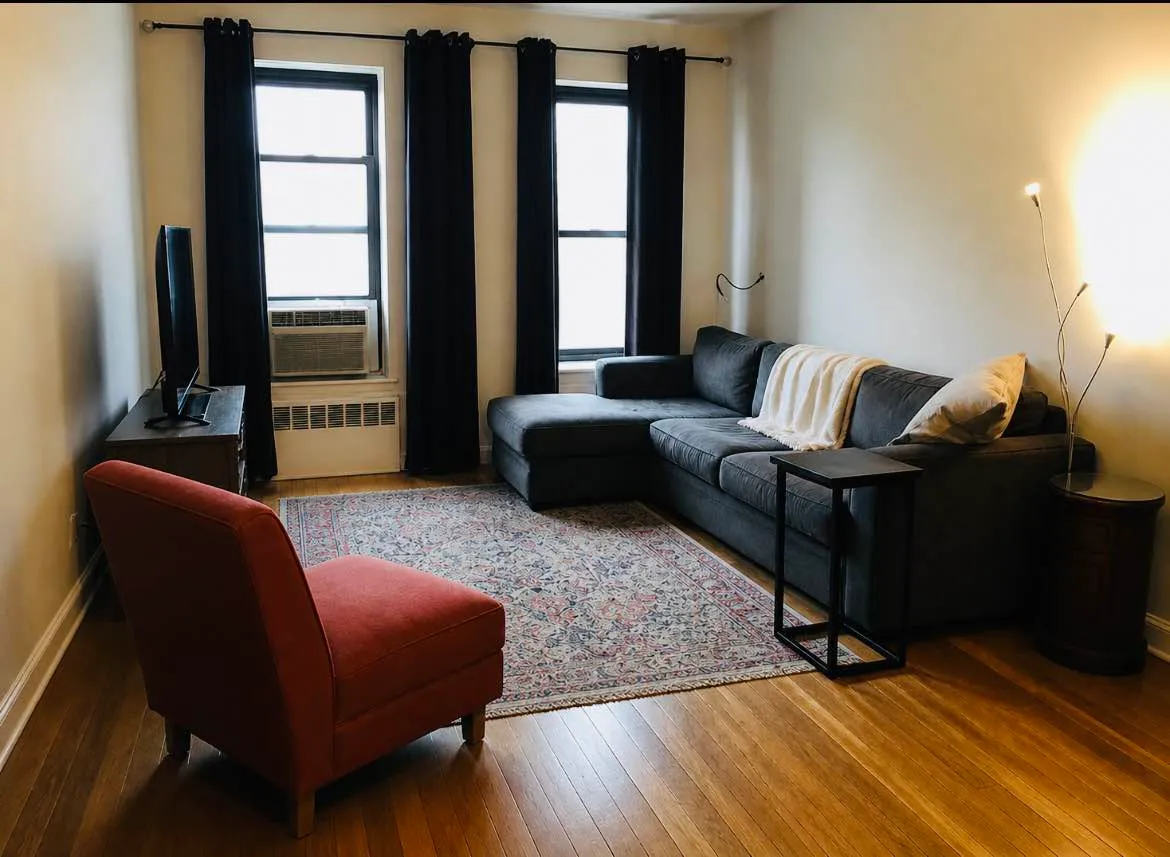 Gail Siller - 208 East 88th Street #4C 1 of 15