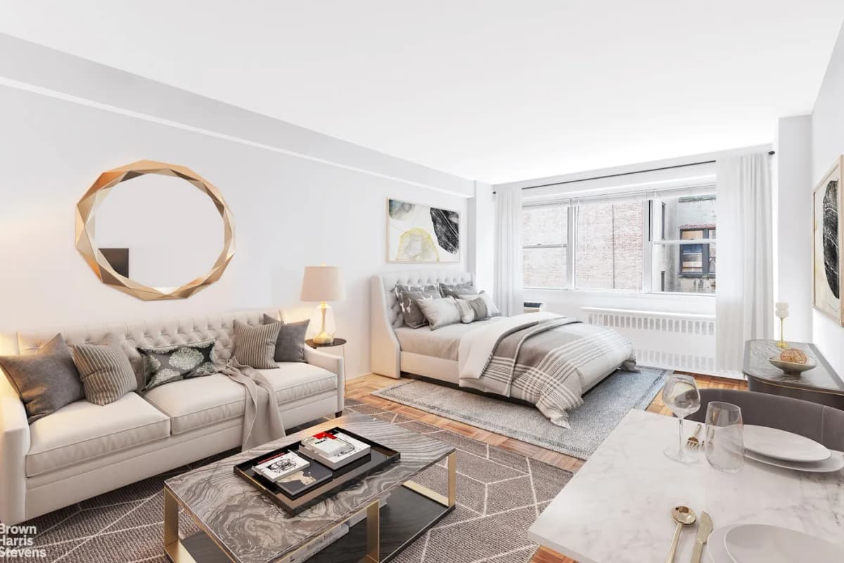 Bryan Tomczuk - 430 West 34th Street #5J 1 of 15
