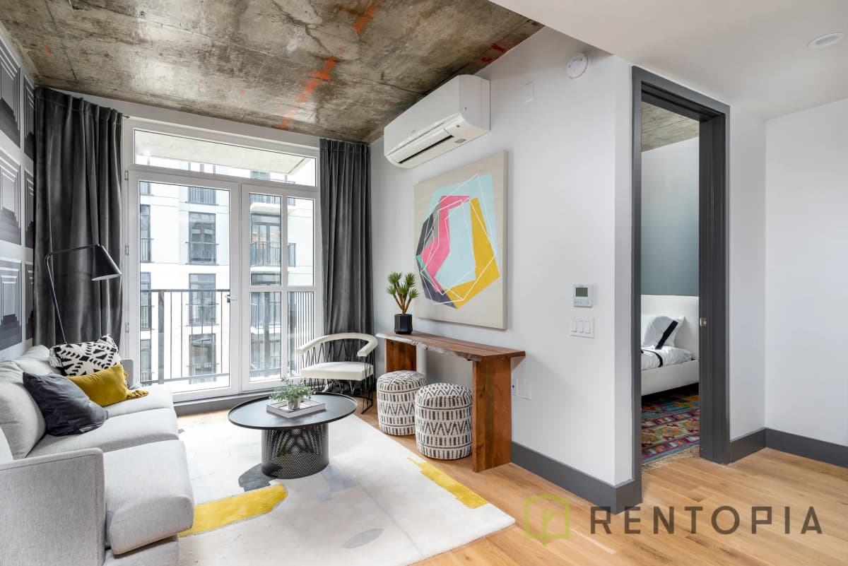 Daniel Chiofolo - 338 Evergreen Avenue #440N 1 of 15
