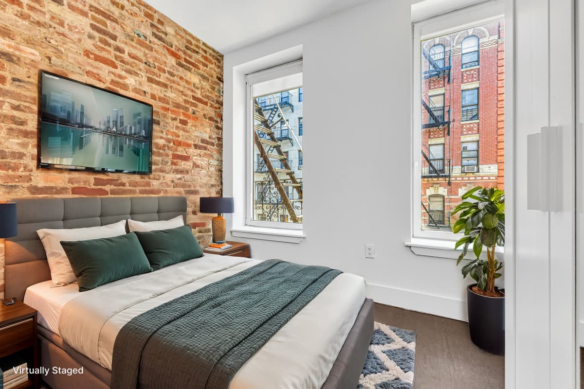 Real New York - 143 Ludlow Street #3B 1 of 15