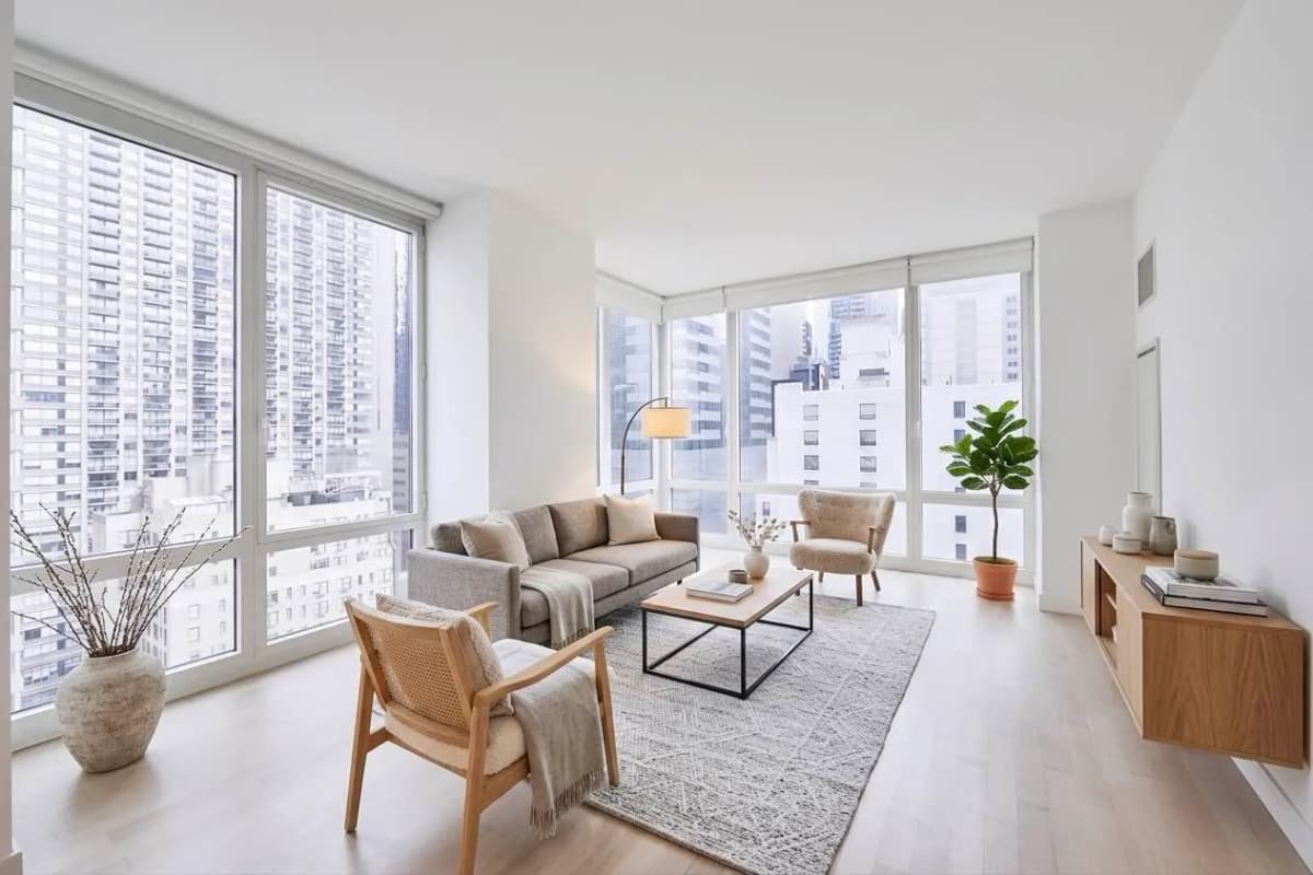 Miyuki Jung - 247 West 46th Street #1906 1 of 15