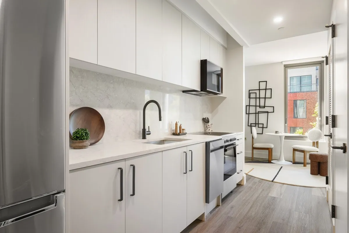Colleen Koltick - 65 Dupont Street #713 1 of 15
