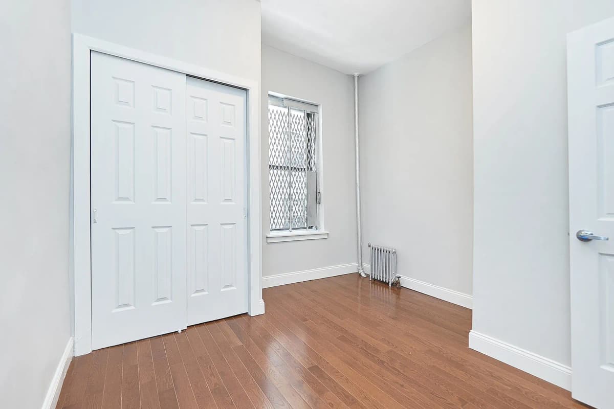Ellena Mova - 127 East 102nd Street #3 1 of 15