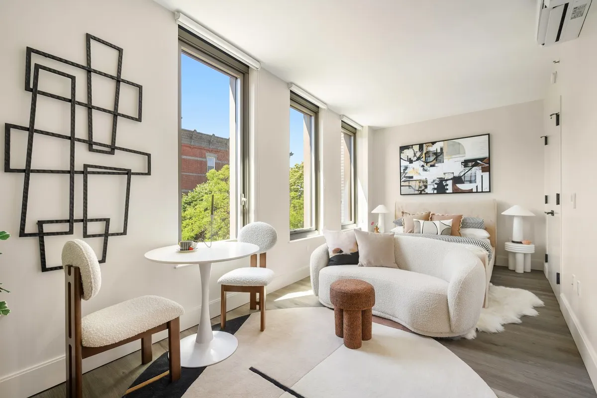 Natalie Salykine - 65 Dupont Street #203 1 of 15