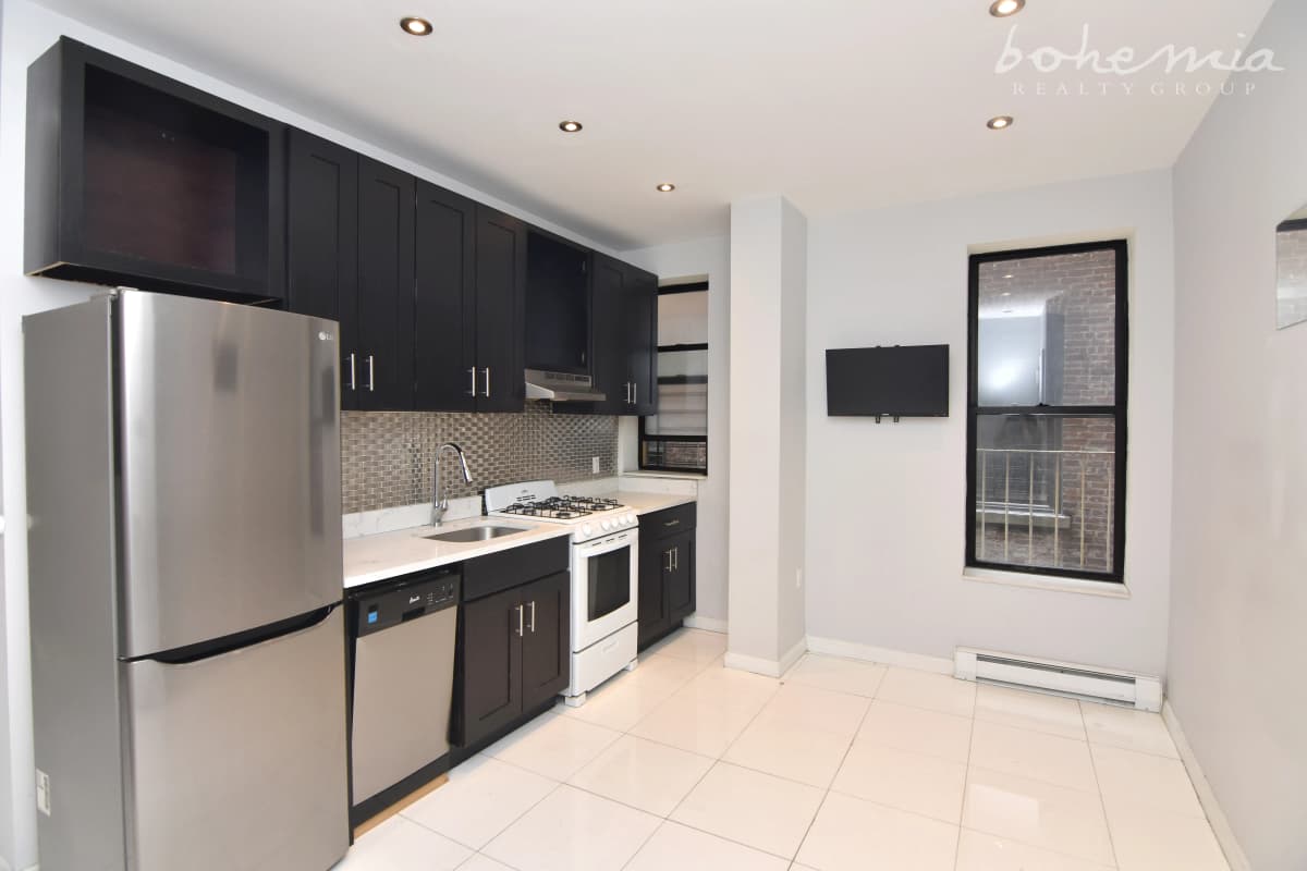 Bohemia Realty Group - 320 Manhattan Avenue #53 1 of 15