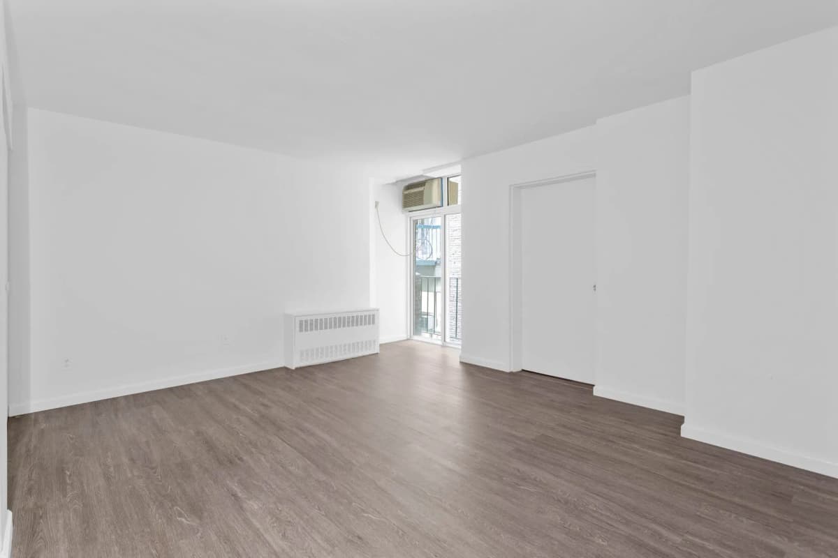 Adis Kolenovic - 88 Fulton Street #L9 1 of 13