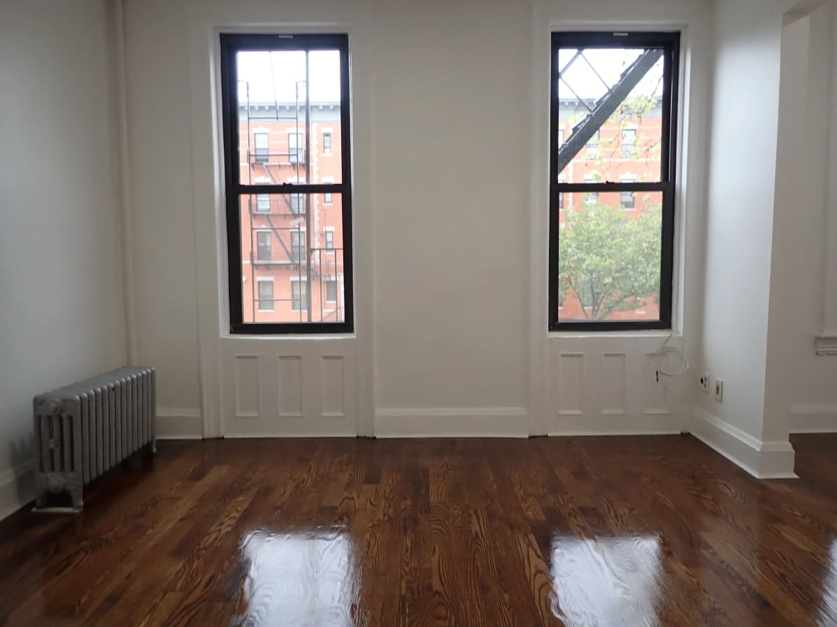 Hakeem Shahid - 1559 Eastern Parkway #2 1 of 12