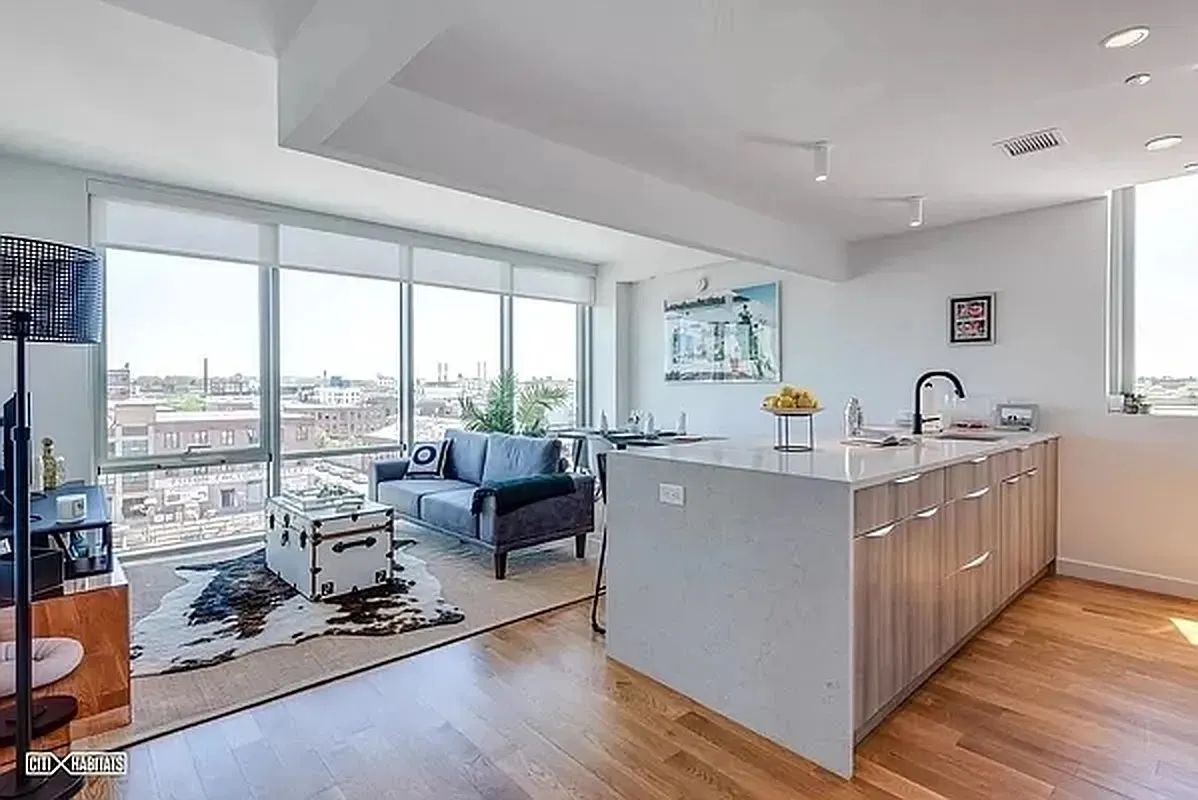 Carrie Gerardi - 211 Mcguiness Boulevard #630 1 of 15