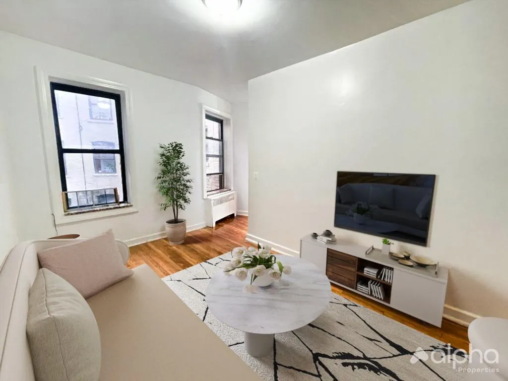 Rachel Worknech - 315 East 108th Street #4C 1 of 15