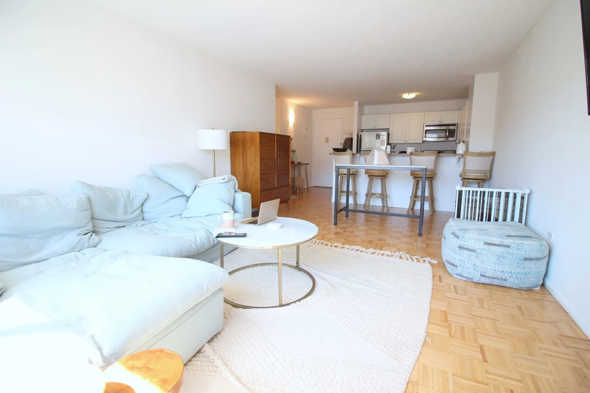 Jermaine Johns - 225 8th Avenue #4D 1 of 15
