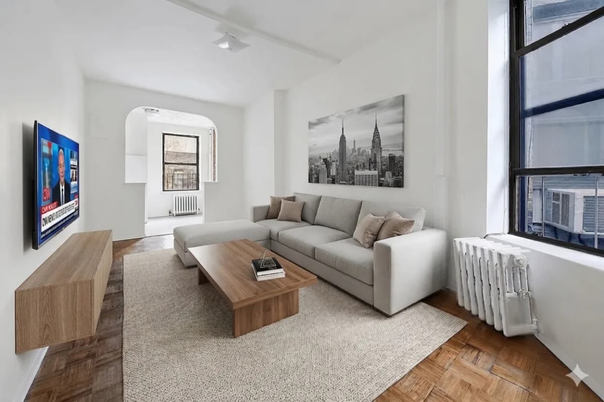 Sami Katri - 325 East 89th Street #5E 1 of 15