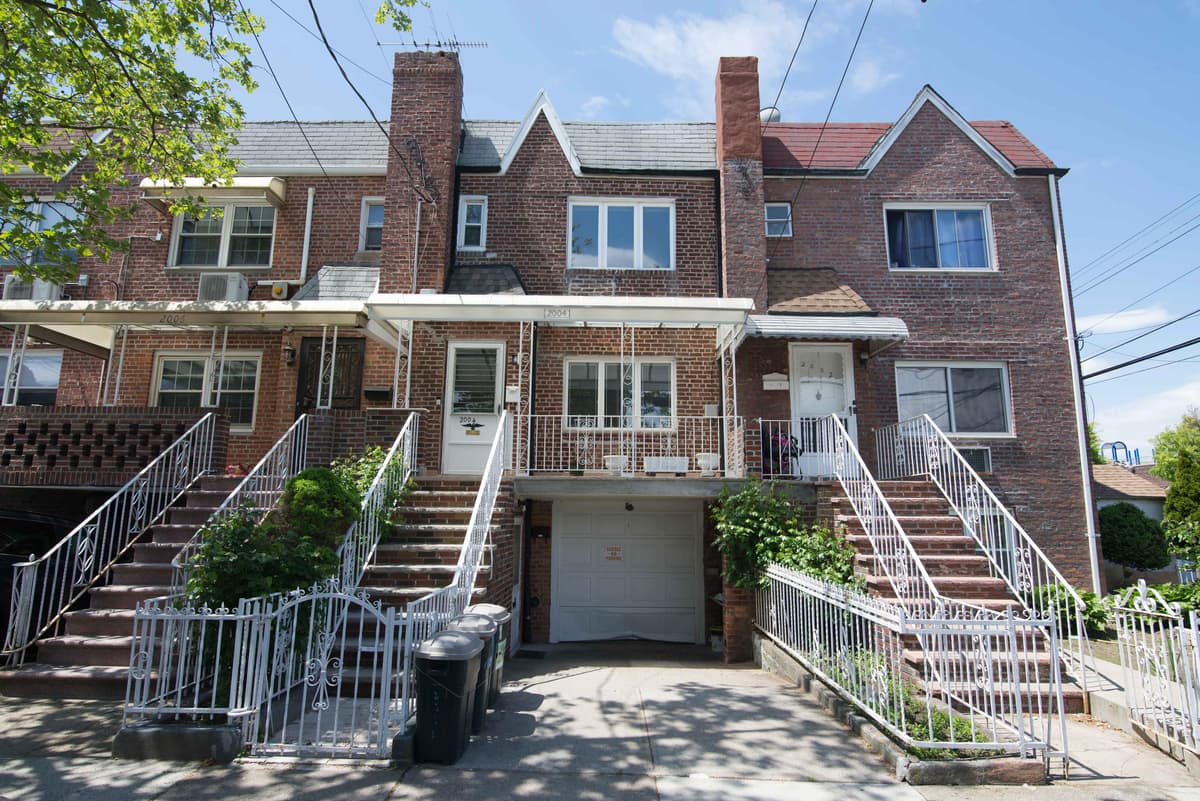 Susan Little - 2004 West 11th Street #1 1 of 15