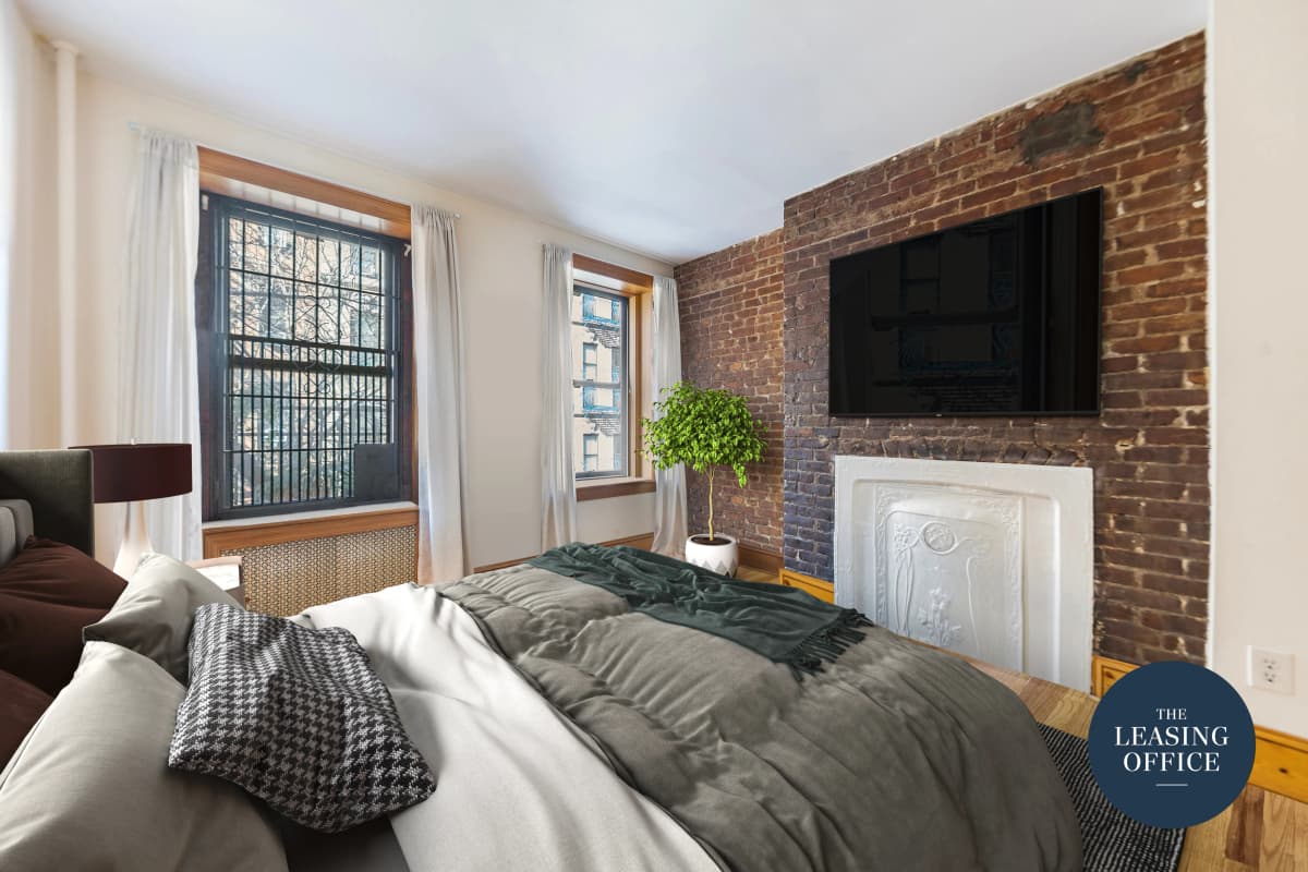 The Leasing Office - 110 MacDougal Street #5F 1 of 15