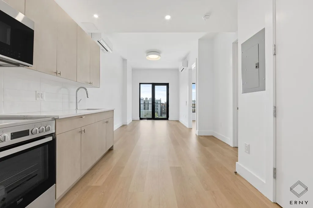 Mery Sharon - 2915 Albemarle Road #3A 1 of 14