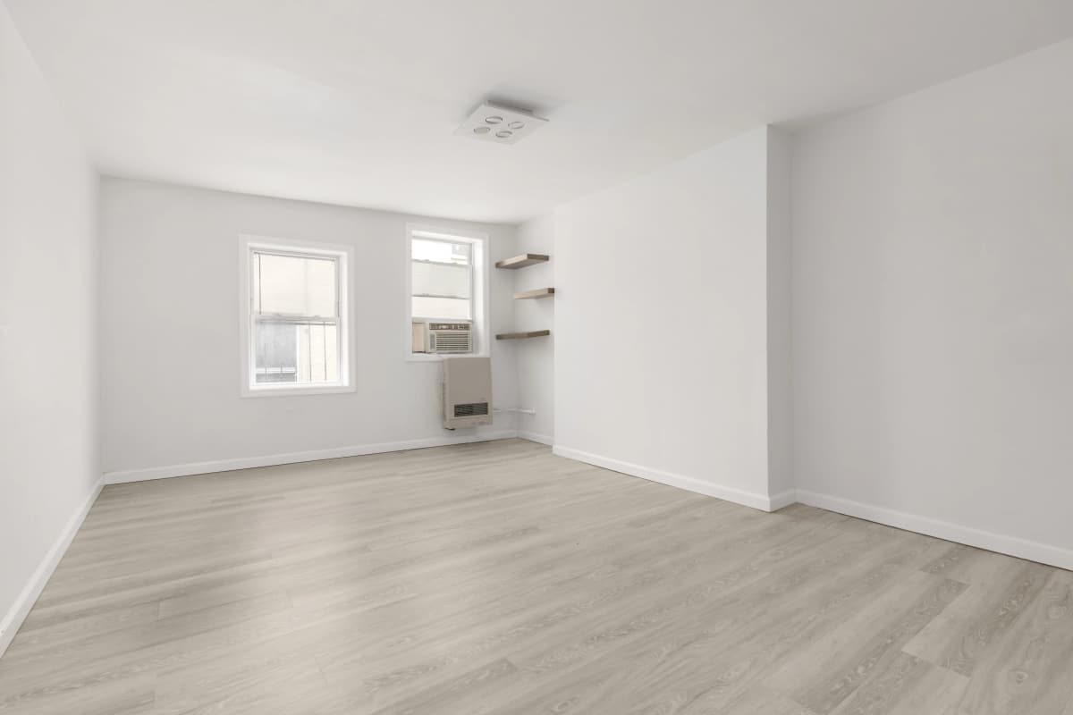 Evan Rowan - 222 1st Avenue #4D 1 of 13