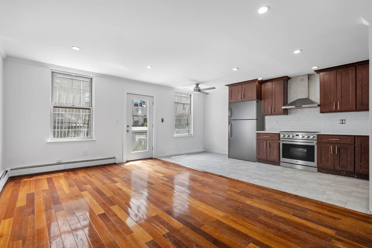 EXR Leasing Office - 174 Sumpter Street #2A 1 of 14