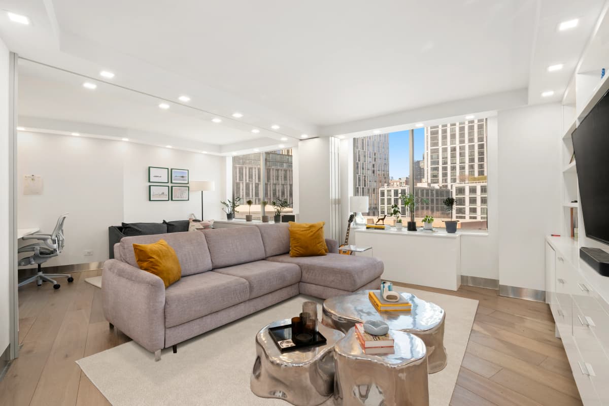 Joelle Jensen - 303 Greenwich Street #7BC 1 of 15
