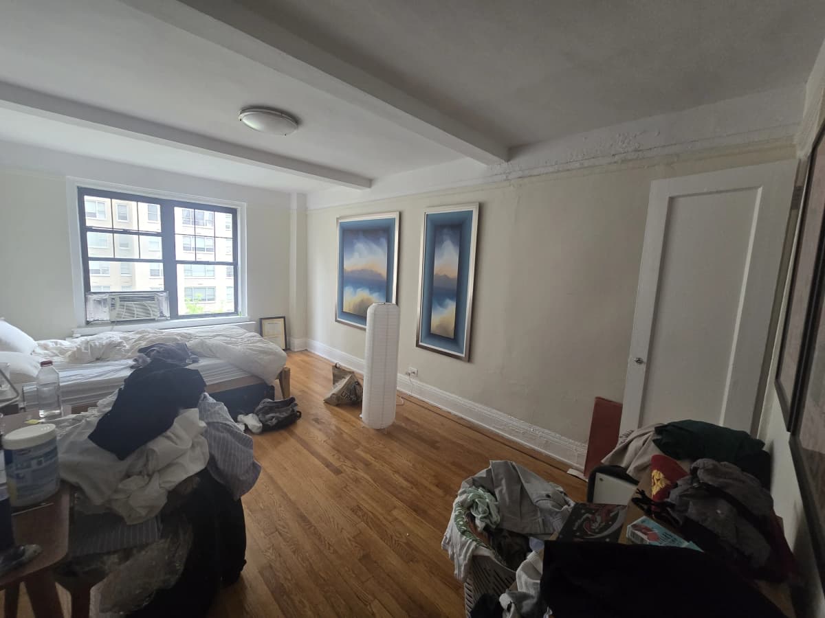 Mark Kim - 310 East 55th Street #7AA 1 of 15